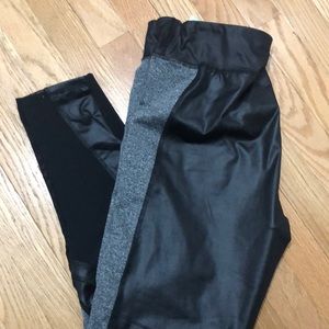 Daisy Fuentes FIT Leggings